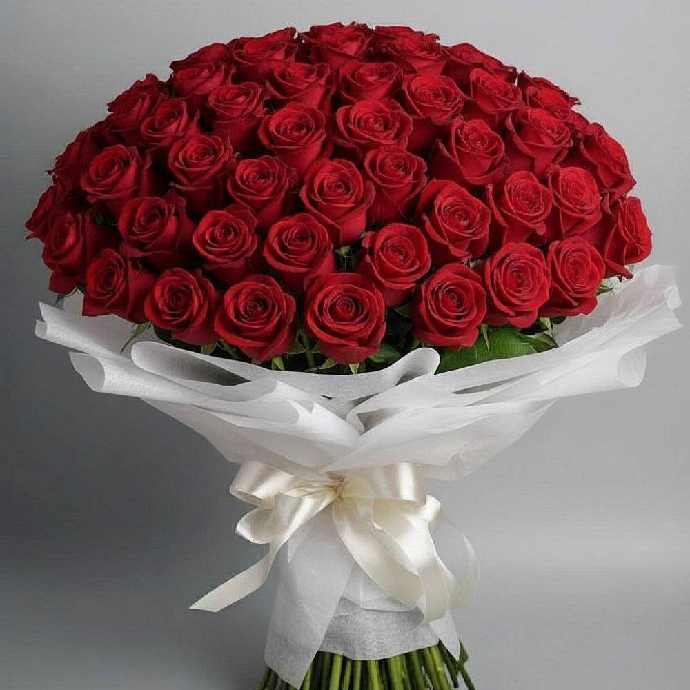 Букет 101 Красная роза Блэк Мэджик в Пятницкое