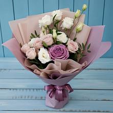 Букет цветов из:  Розы и Лизиантусы в Пятницкое