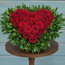 Цветочная композиция из Розы в виде сердца #REPLACE_PRED# Пятницкое