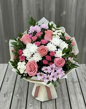 Букет цветов из:  Альстромерии, Гвоздики, Розы и Хризантемы в Пятницкое